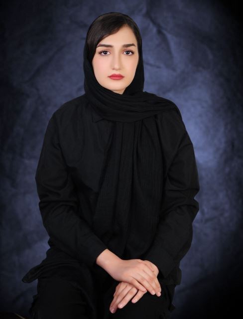 سارینا احمدی