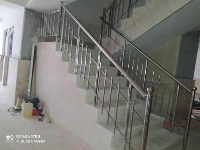 نرده راه پله