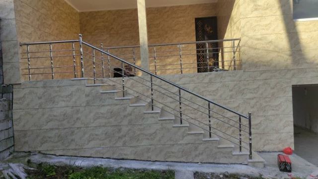 نرده استیل طرح دار