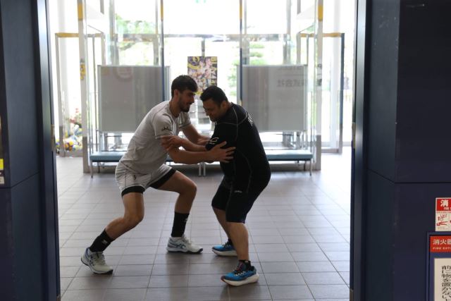 محمد ناصر نقره ماسور(ماساژور) تیم ملی والیبال2024 و پوریا خانزاده