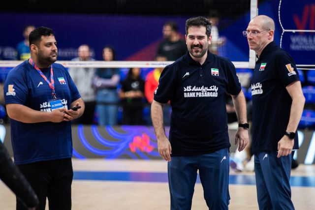 محمد ناصر نقره ماسور(ماساژور) تیم ملی والیبال2025 و پیاتزا ,دکتر حدادی