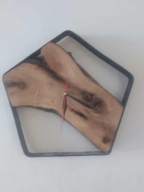 ساعت روستیک 