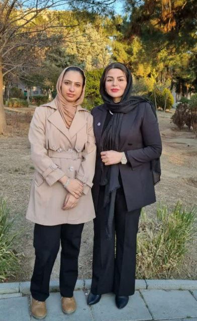 عکس دوتایی با موفق ترین بانوی آینوتی