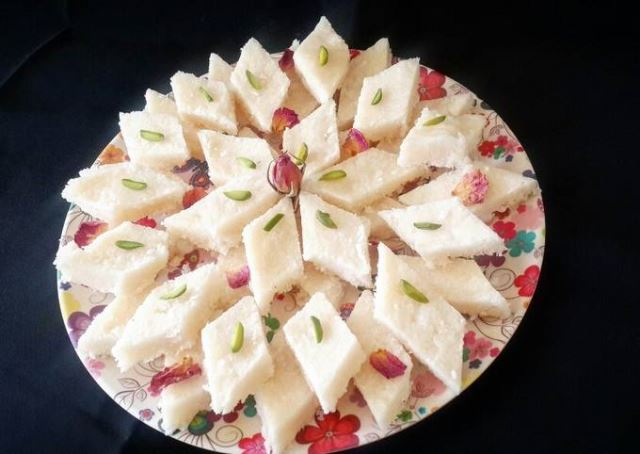 لوز نارگیلی