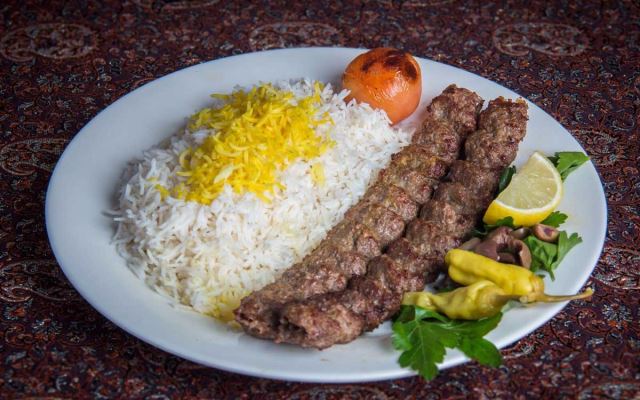 چلو کباب معمولی