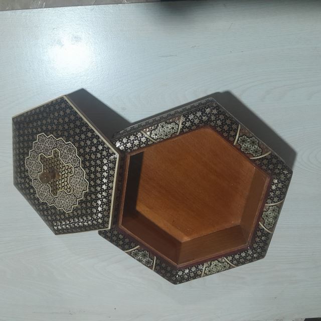 شکلات خوری خاتم اعلا 6 ضلعی داخل راش