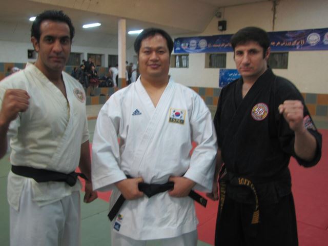 مربی تیم کیک بوکسینگ کره جنوبی