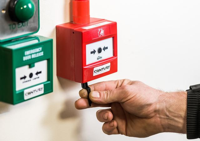 اعلام حریق تسلا در تهران