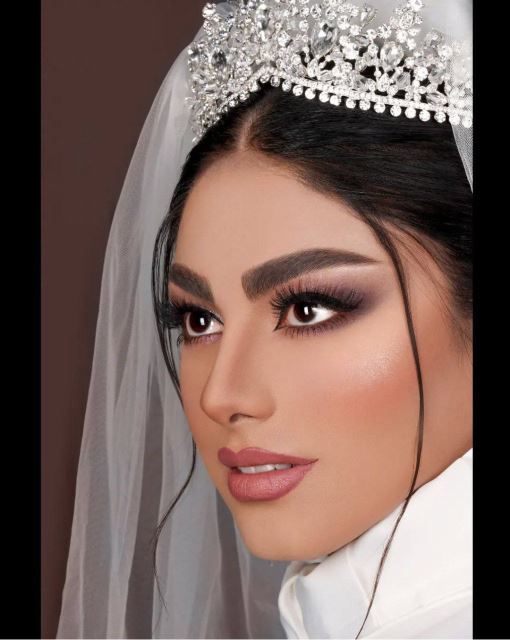 بهترین آرایشگاه گریم عروس