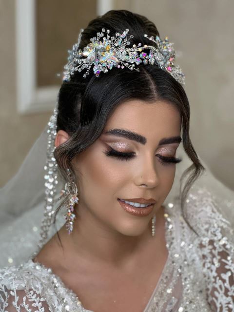 مکاپ و عروس