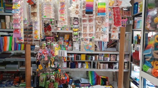 زیورآلات و اکسسوری