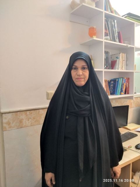 مشاور آموزش هلدینگ آی نوتی