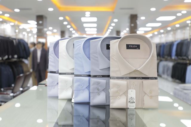 پیراهن مردانه