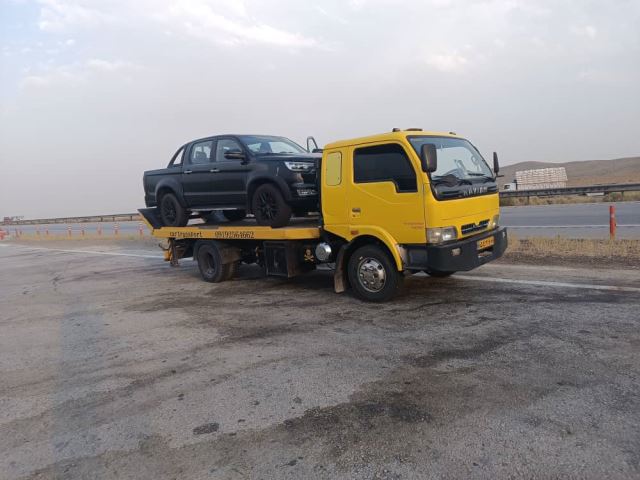 یدک کش اتوبان ساوه همدان