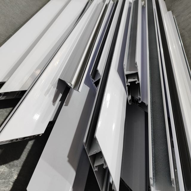 رنگ کوره ای الکترواستاتیک در رشت گیلان