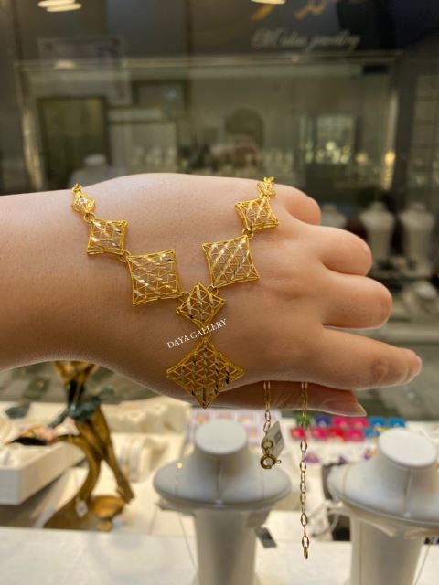 گردنبند کارتی