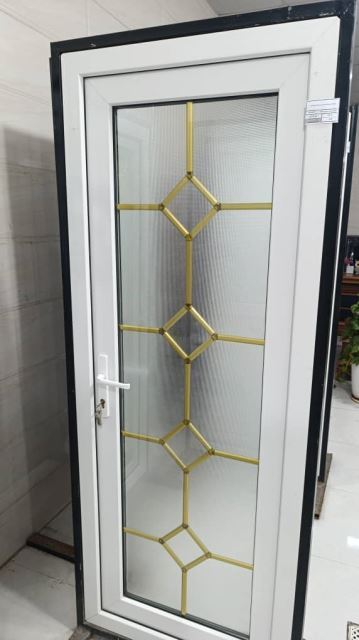 نصب کرکره برقی در سیریک