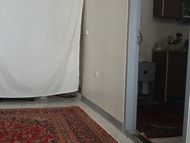 من