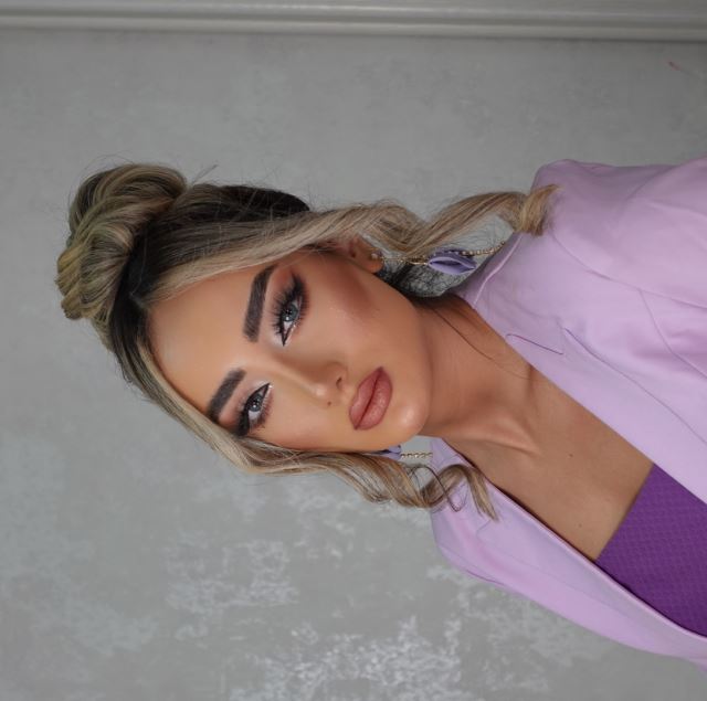 خدمات شنیون مو