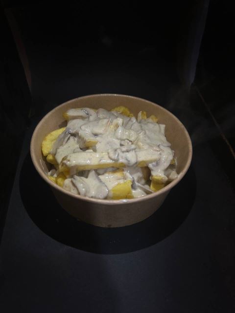 قارچ و خامه ای