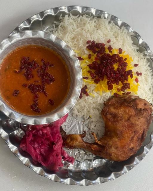 زرشک پلو با مرغ