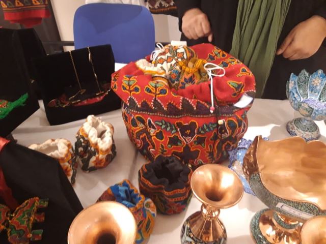 آموزشگاه فاضله