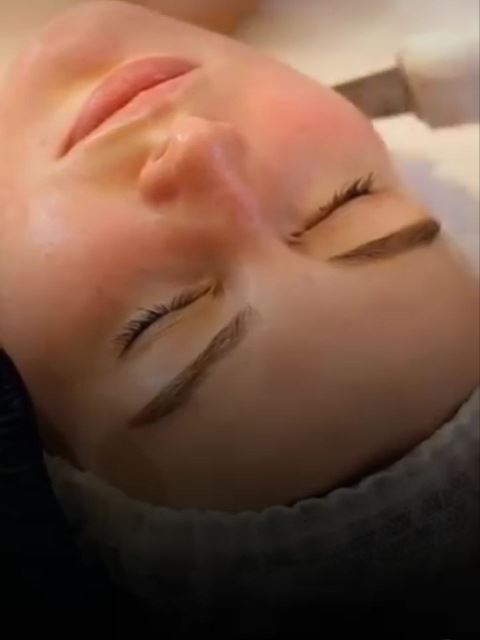 فشیال و پاکسازی پوست