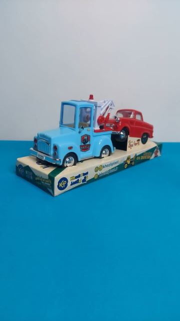 ماشین اسباب بازی