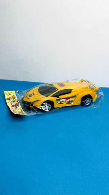 ماشین اسباب بازی