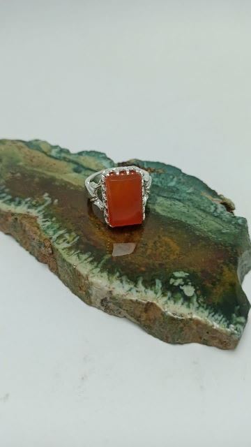 انگشتر مدل صفوی طرح اشکی