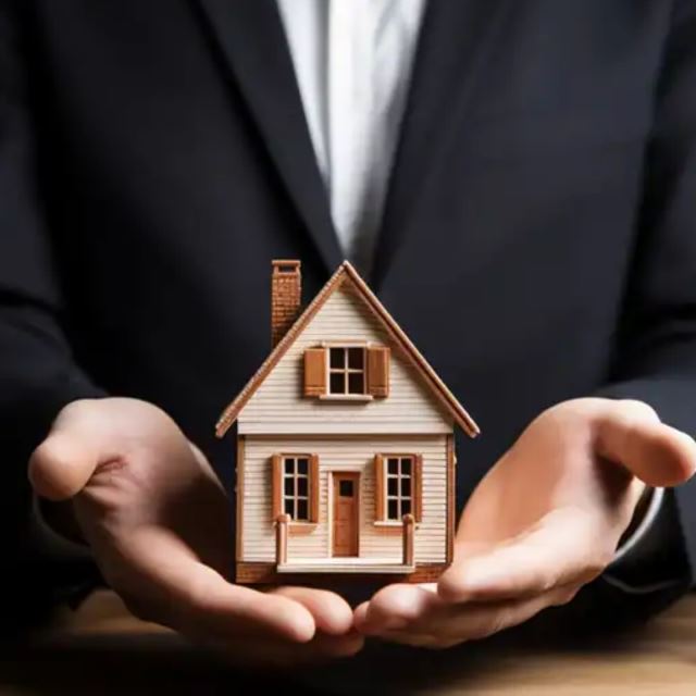 مشاور املاک