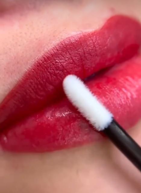 خدمات شیدینگ لب