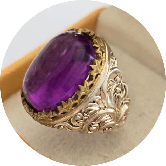 انگشتر نقره با نگین لعل بنفش