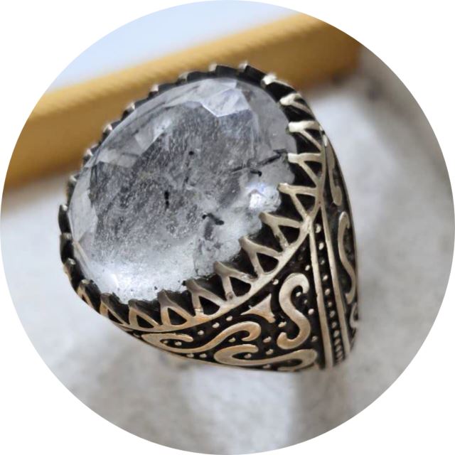 انگشتر نقره با نگین کوارتز