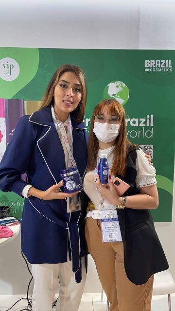 آموزش رنگ مو در اصفهان