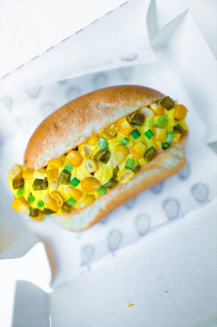 هات داگ چیلی کورن