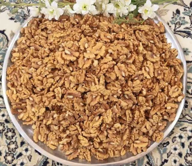 مغز گردو عالی و درجه یک