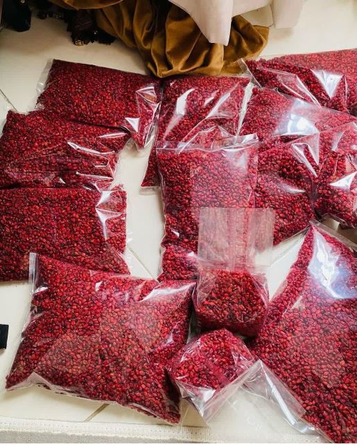 زرشک پفکی و عالی درجه یک