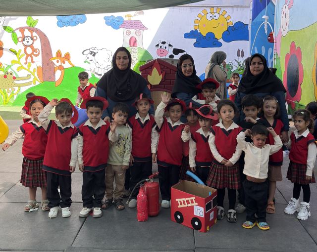 مانور روز آتش نشانی و ایمنی در کودکستان یاس اسفراین 