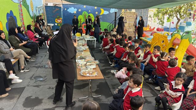 روز جهانی غذا کودکستان یاس اسفراین 