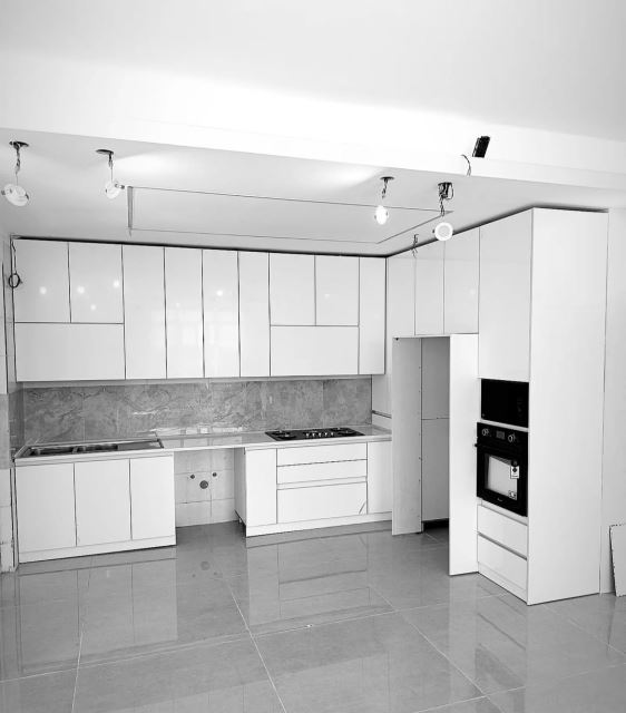 هایگلاس تمام سفید مات