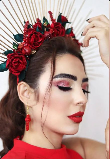 💄میکاپ خاص، برای توی خاص ، برای دیدن نمونه های بیشتر روی عکس کلیک کن