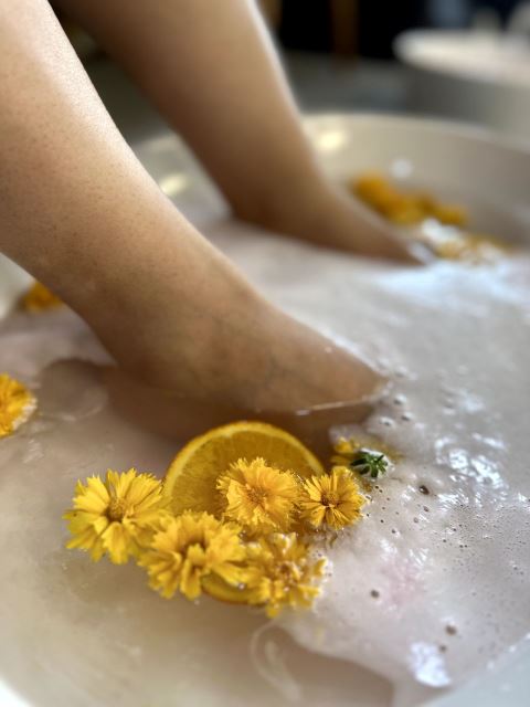 پاهایی نرم جذابیتی کامل ، برای دیدن نمونه ها روی عکس کلیک کن