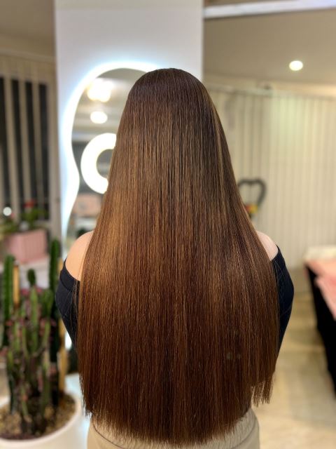 بازسازی و تقویت موها با اوزون تراپی