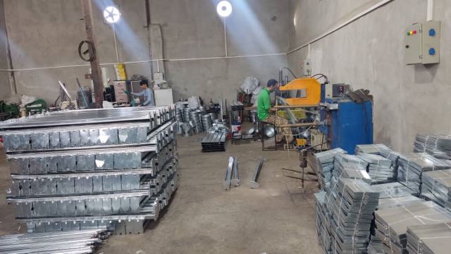 تولید دانخوری و ابخوری فلزی پرندگان