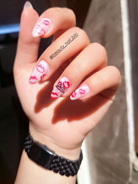 خدمات زیبایی ناخن