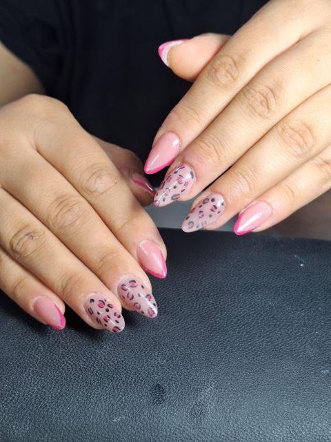 خدمات تخصوصی ناخن🥰