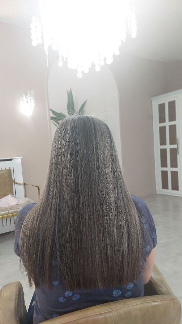 خدمات کراتین موهای جوگندمی بدون سبزی و زردی