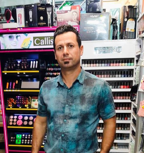 گالری شقایق