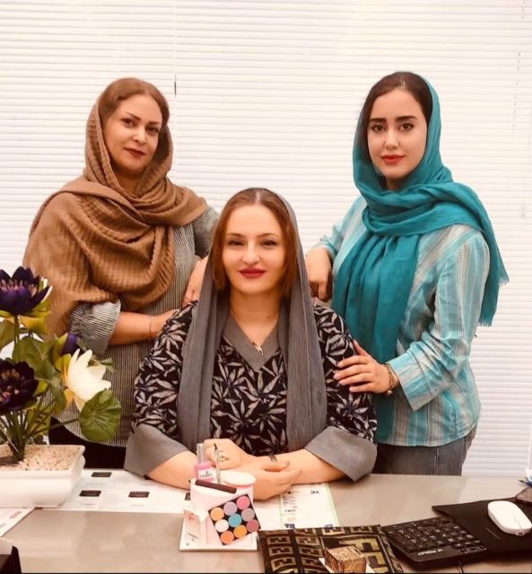 دکتر آناهیتا شاهین گوهر